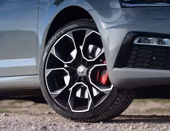 Škoda Octavia vRS 245 [UK-spec] (5E) '2017–20