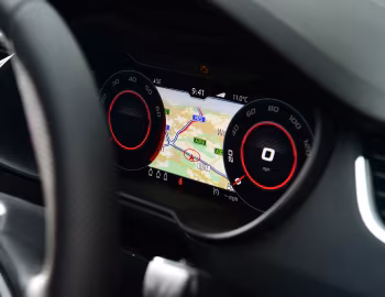 Painel Škoda Octavia vRS 245 Challenge Plus Package [UK-spec] (5E) '2018–20