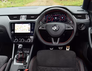 Painel frontal Škoda Octavia vRS 245 Challenge Plus Package [UK-spec] (5E) '2018–20