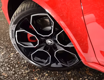 Škoda Octavia vRS 245 Challenge Plus Package [UK-spec] (5E) '2018–20