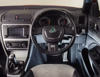 Painel frontal Škoda Octavia vRS Estate (1Z) '2009–13