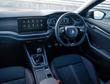 Interior Škoda Octavia vRS Estate [UK-spec] '2020–24