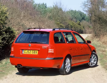 Škoda Octavia vRS Estate [UK-spec] (1U) '2003–04