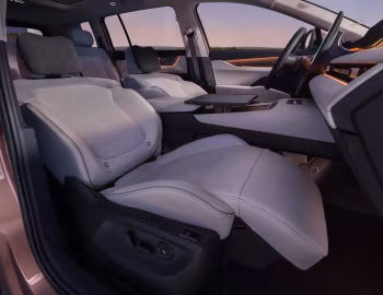 Interior Škoda Peaq 90x [Worldwide] '2026