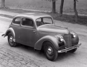 Škoda Popular 1100 OHV Tudor (Type 927) '1939–46