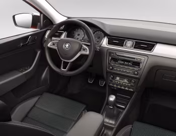 Інтер'єр Škoda Rapid Spaceback [Worldwide] '2013–17