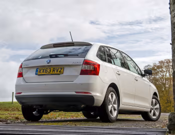 Škoda Rapid Spaceback [UK-spec] '2013–17