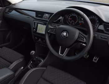 Інтер'єр Škoda Rapid Spaceback [UK-spec] '2017–19