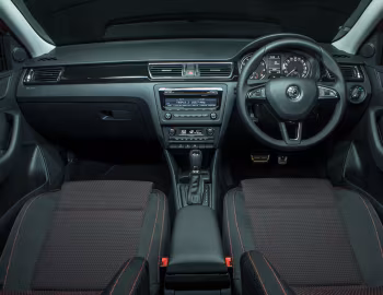 Painel frontal Škoda Rapid Spaceback [Australia] '2014–17
