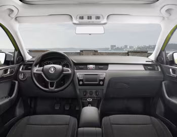 Painel frontal Škoda Rapid Spaceback ScoutLine '2015–17