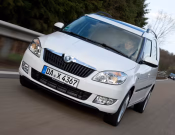 Škoda Roomster '2013–15