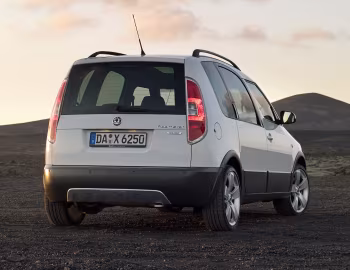 Škoda Roomster Scout '2007–10