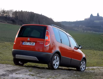 Škoda Roomster Scout '2007–10