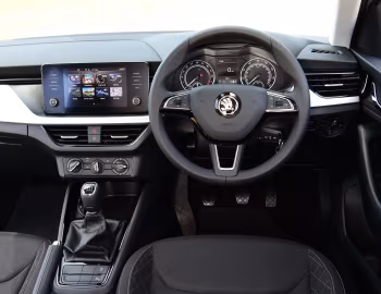 Painel frontal Škoda Scala [UK-spec] '2019–23