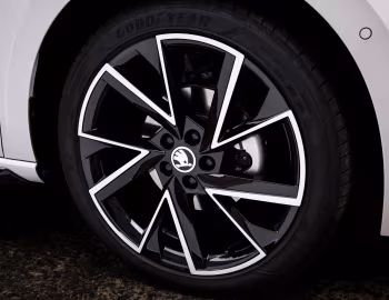Škoda Scala Monte Carlo [Australia] '2021–23
