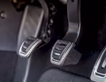 Interior Škoda Scala Monte Carlo [UK-spec] '2020–23