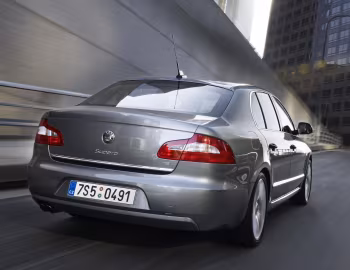 Škoda Superb [Worldwide] '2008–13