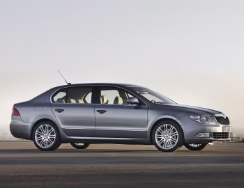Škoda Superb [Worldwide] '2008–13