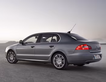 Škoda Superb [Worldwide] '2008–13