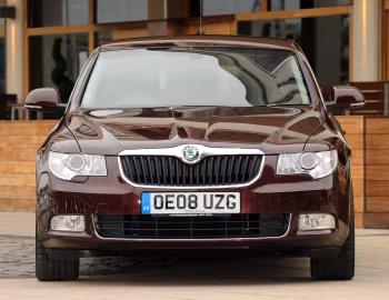 Škoda Superb [UK-spec] '2008–13
