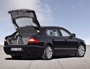 Škoda Superb [Worldwide] '2008–13