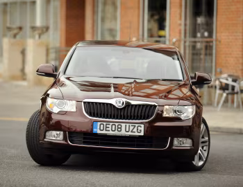 Škoda Superb [UK-spec] '2008–13
