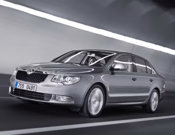Škoda Superb [Worldwide] '2008–13