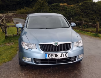 Škoda Superb [UK-spec] '2008–13