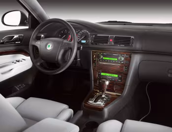 Передня панель Škoda Superb [Worldwide] '2006–08
