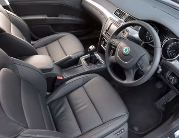 Interior Škoda Superb [UK-spec] '2008–13