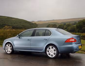 Škoda Superb [UK-spec] '2008–13