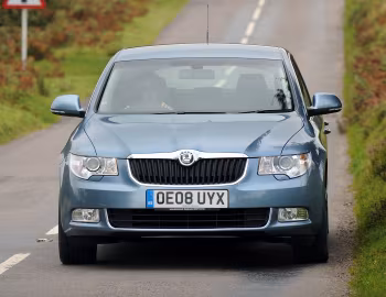 Škoda Superb [UK-spec] '2008–13