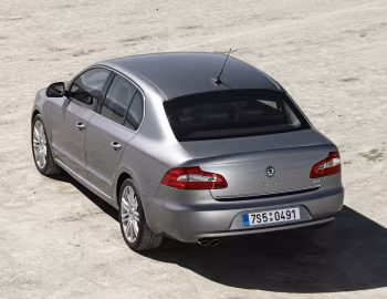 Škoda Superb [Worldwide] '2008–13