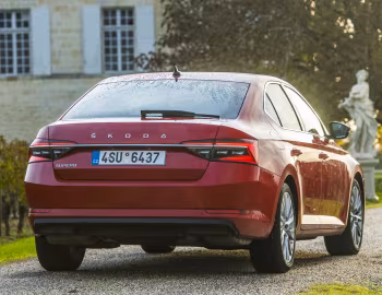 Škoda Superb [Worldwide] (3V) '2019–24