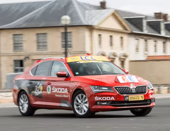Škoda Superb "Red Car" in Tour de France '2015