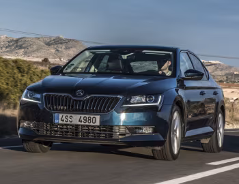 Škoda Superb [Worldwide] '2015–19