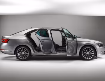 Škoda Superb [Worldwide] '2015–19