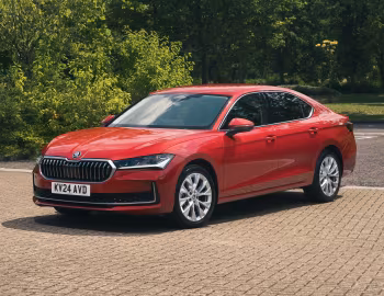 Škoda Superb [UK-spec] '2024–pr.