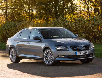 Škoda Superb [UK-spec] '2015–19