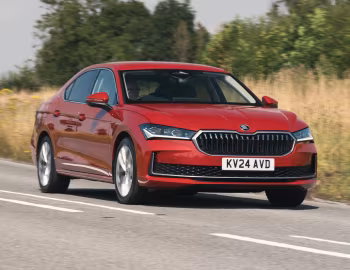 Škoda Superb [UK-spec] '2024–pr.