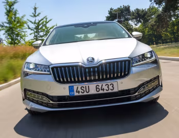 Škoda Superb [Worldwide] (3V) '2019–24