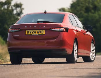 Škoda Superb [UK-spec] '2024–pr.