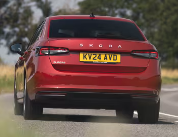 Škoda Superb [UK-spec] '2024–pr.