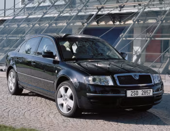 Škoda Superb [Worldwide] '2002–06