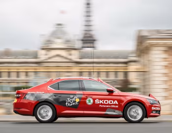 Škoda Superb "Red Car" in Tour de France '2015