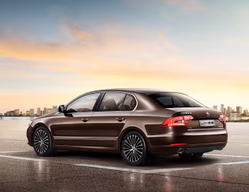 Škoda Superb [China] '2013–15