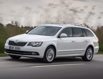 Škoda Superb Combi '2013–15