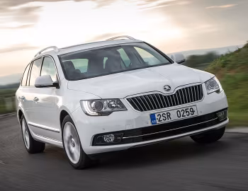 Škoda Superb Combi '2013–15