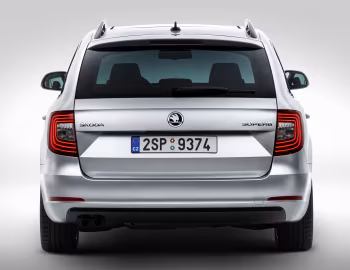 Škoda Superb Combi '2013–15