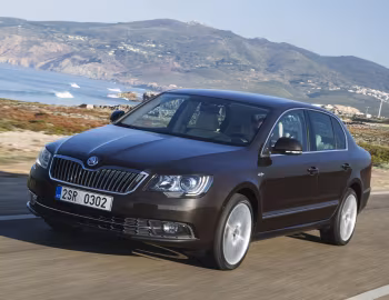 Škoda Superb Laurin & Klement '2013–15